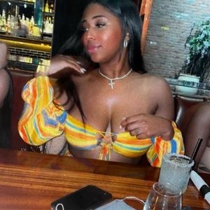 Meet your Posher, Tabitha